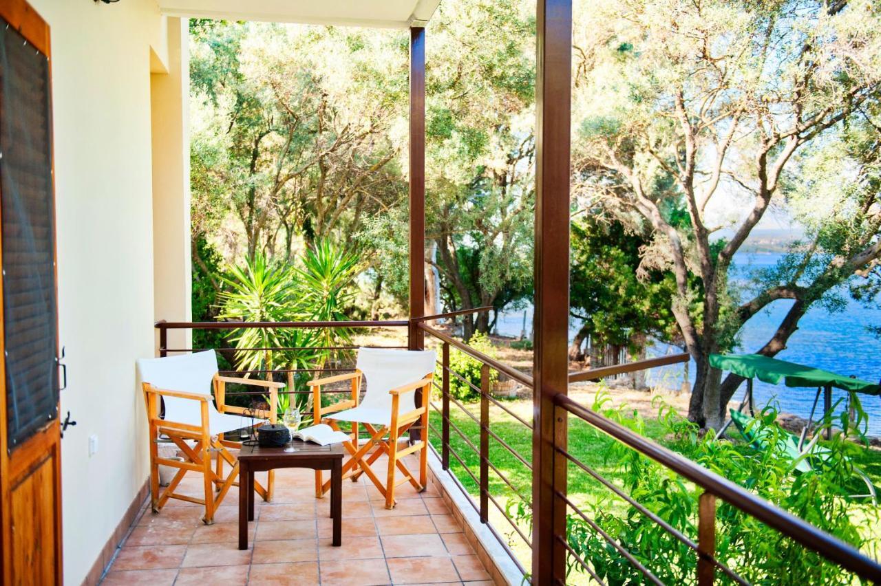 Villa Spitaki Никиана Екстериор снимка